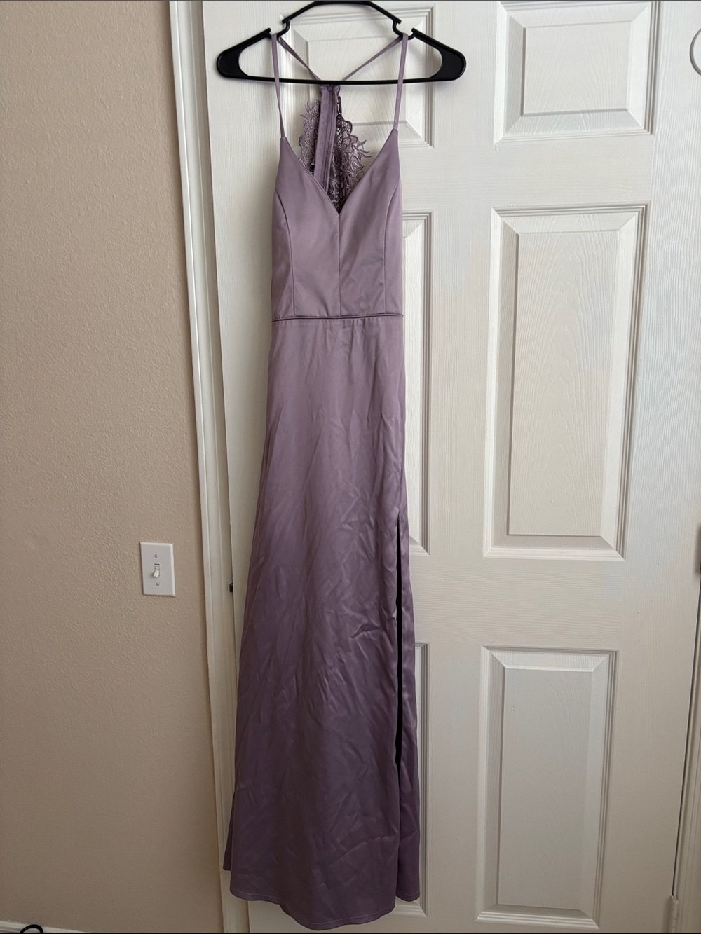 Light Lavender Lace Open-Back Maxi Dress